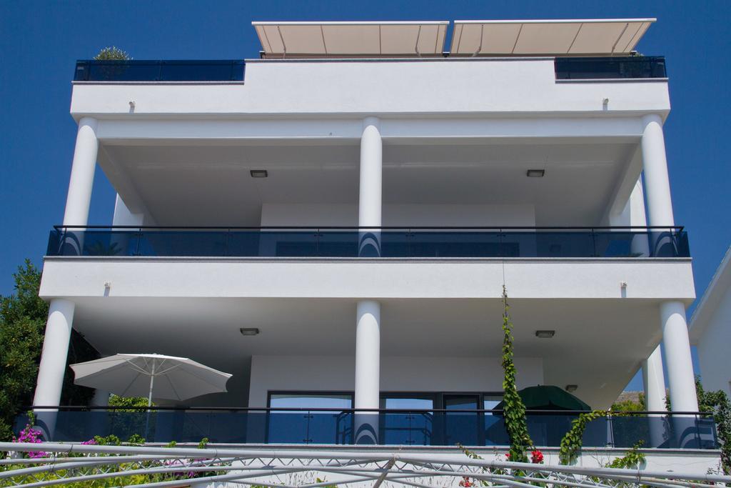 Villa Gg Podstrana Exterior foto